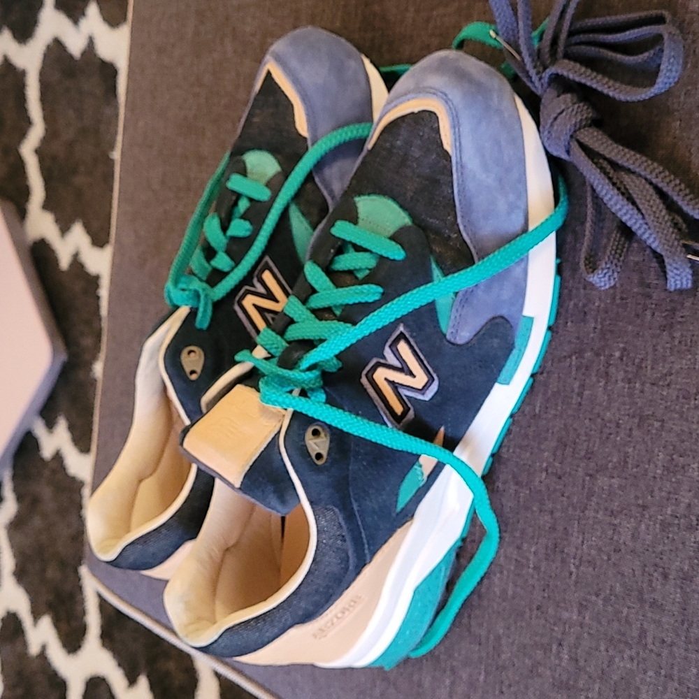 New Balance Social Status X 1600 athletic sneakers sz 11 men's Abzorb shoes